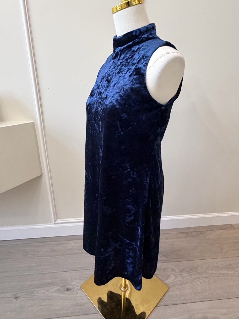 MSK Navy Blue Crushed Velvet Midi Dress - Picture 3 of 9